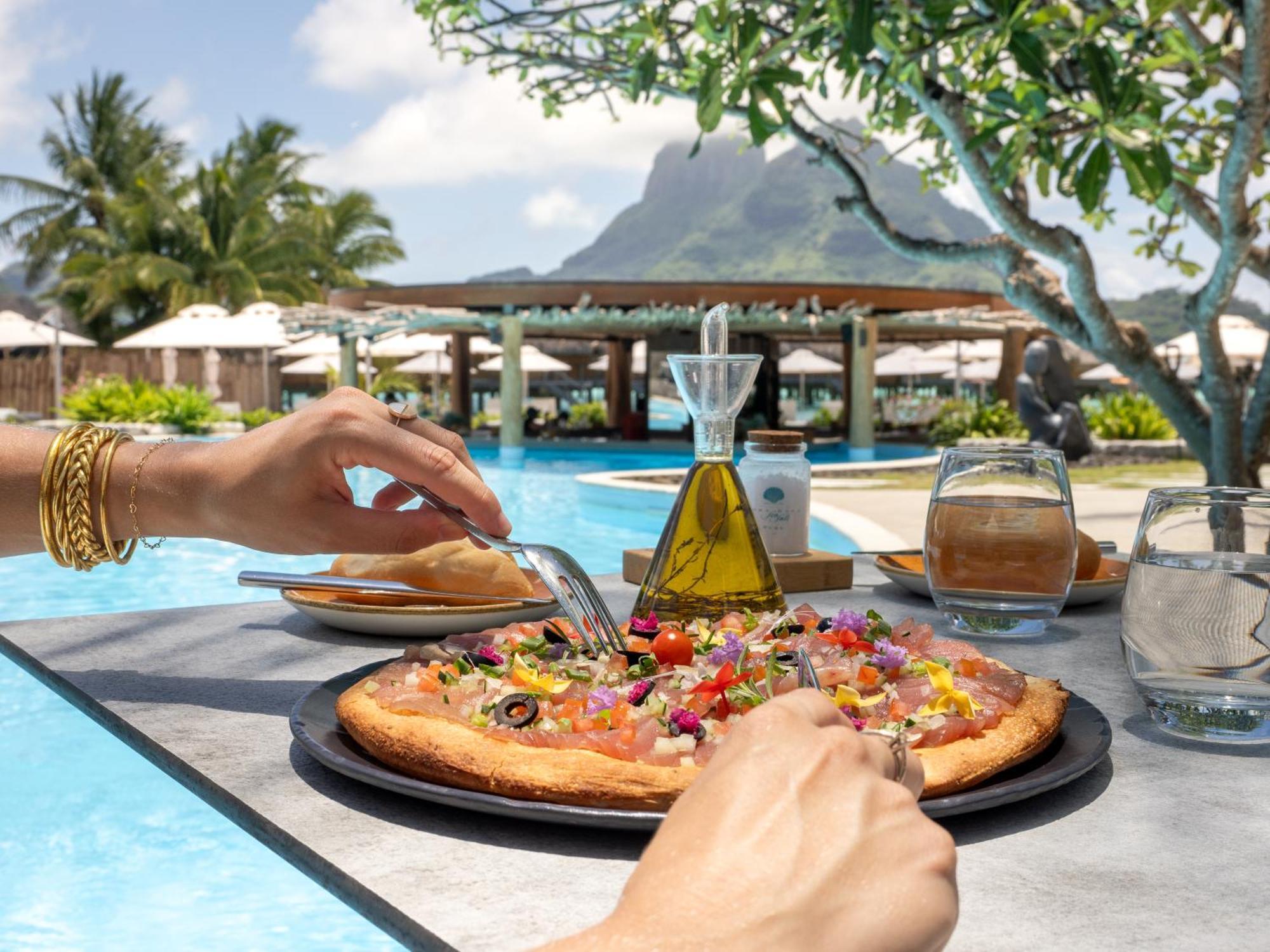 Le Bora Bora By Pearl Resorts Exterior photo